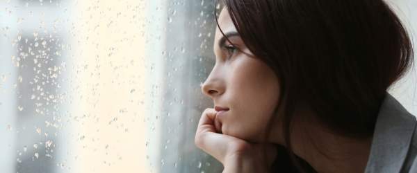 Vzájemný vztah deprese a bolesti může tvořit bludný kruh
